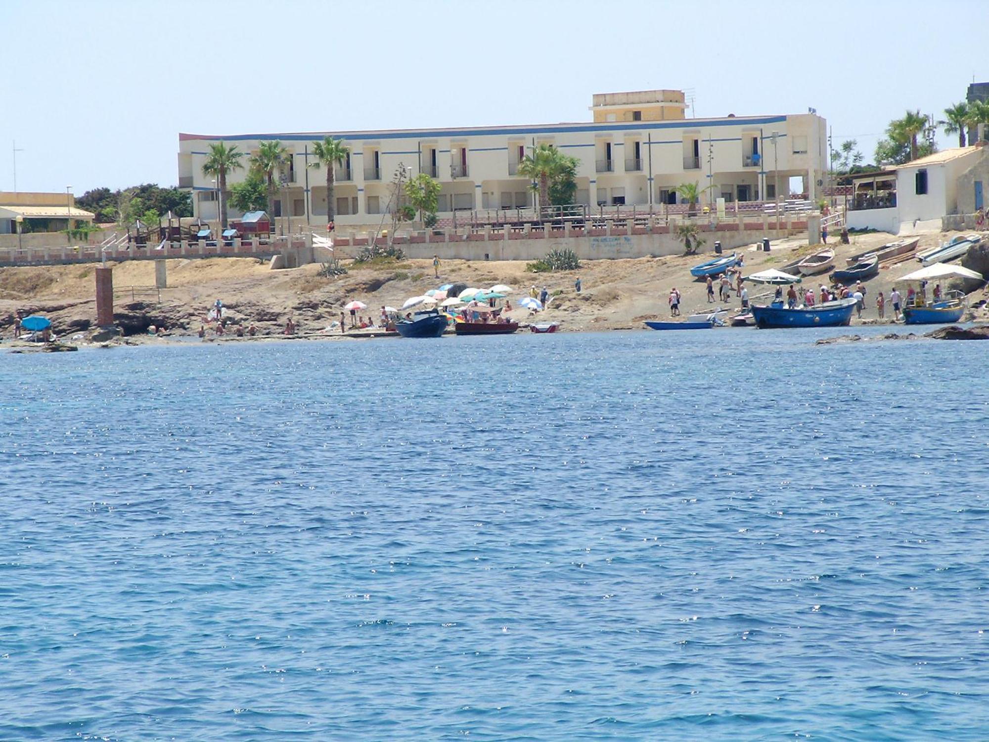 Hotel Vittorio Portopalo Di Capo Passero Экстерьер фото