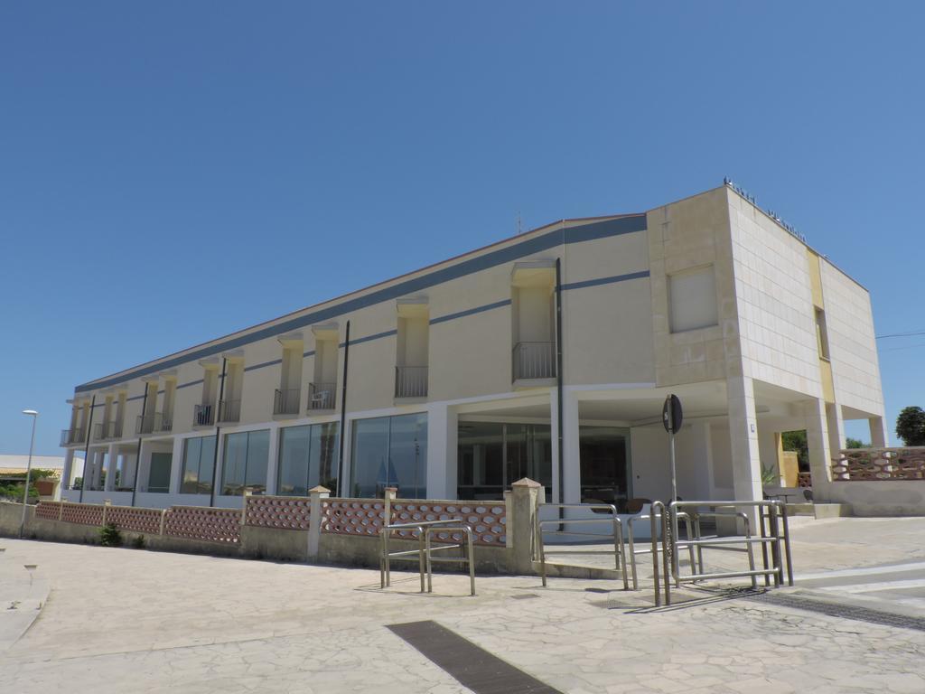 Hotel Vittorio Portopalo Di Capo Passero Экстерьер фото